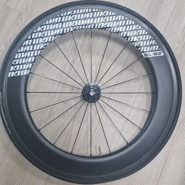 [BUNJANG] Unknown SL-82 Carbon Front Wheel / 언노운 SL-82 카본 프론트 (거의무하자)