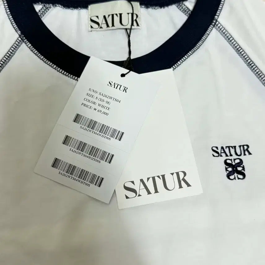 [BUNJANG] Satur White Short-Sleeve T-Shirt / 세터 화이트 반팔티셔츠 satur
