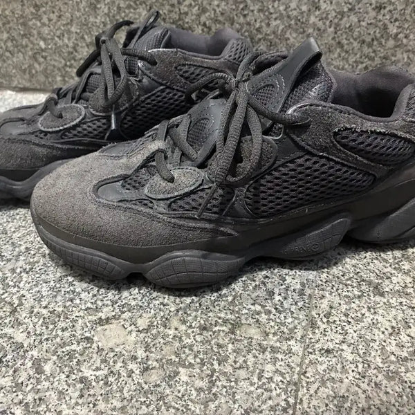 [BUNJANG] Adidas Yeezy 500 Sneakers / !!정품 새상품급 아디다스 이지500 운동화 급처분!!!
