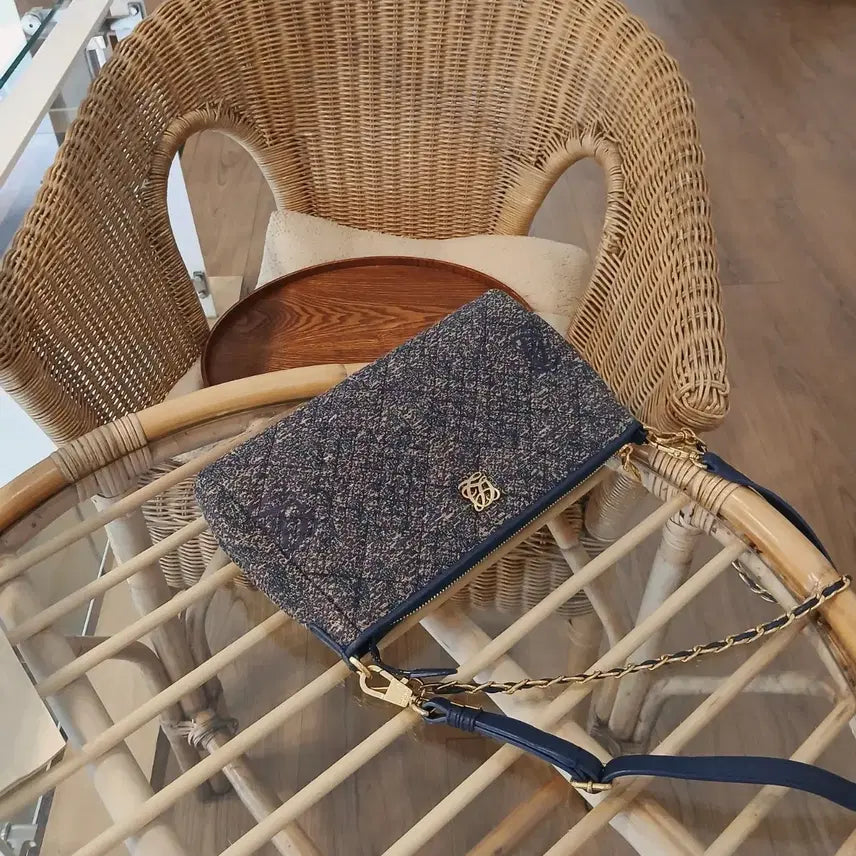 [BUNJANG] Louis Quatorze Genuine Crossbody Bag / 루이까또즈 정품 크로스백