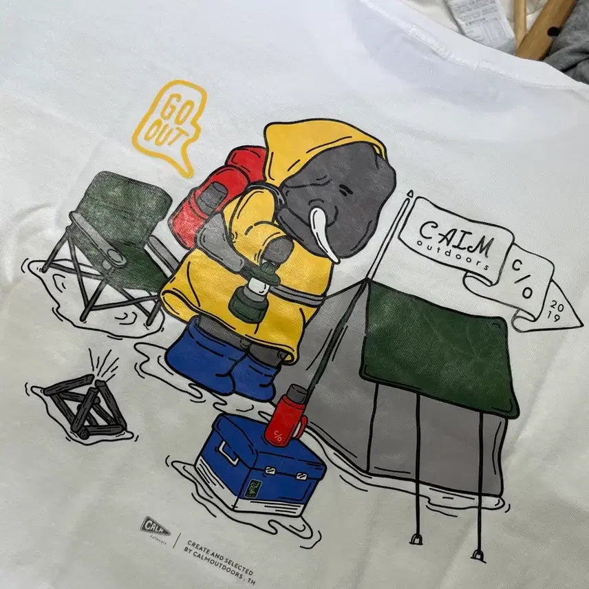 [BUNJANG] Calm Outdoors Elephant Graphic Short Sleeve T-Shirt XXL White / 치앙마이 CALM OUTDOORS 캠핑 코끼리 그래픽 반팔티 XXL