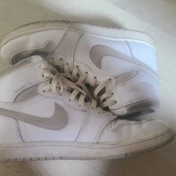 [BUNJANG] Air Jordan 1 High '85 'White Grey' (275mm) / 275 조던1 85 흰그레이