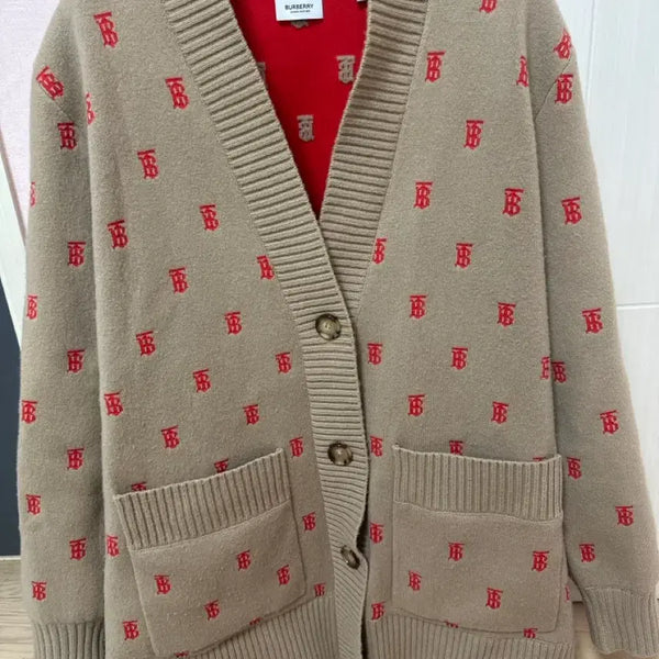 [BUNJANG] Burberry B Monogram Pattern Beige Knit Cardigan / 버버리 가디건