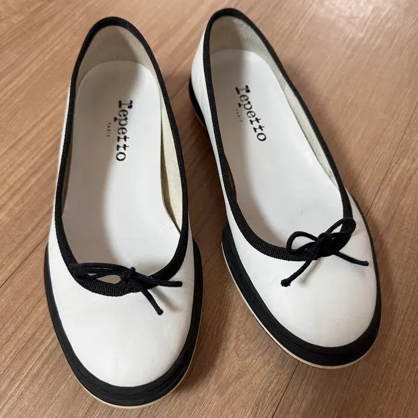 [BUNJANG] Repetto Lili Gomme Limited Edition Flat Shoes White/Black Size 36 / 레페토 릴리 곰므 한정판 화이트 블랙 플랫슈즈 36