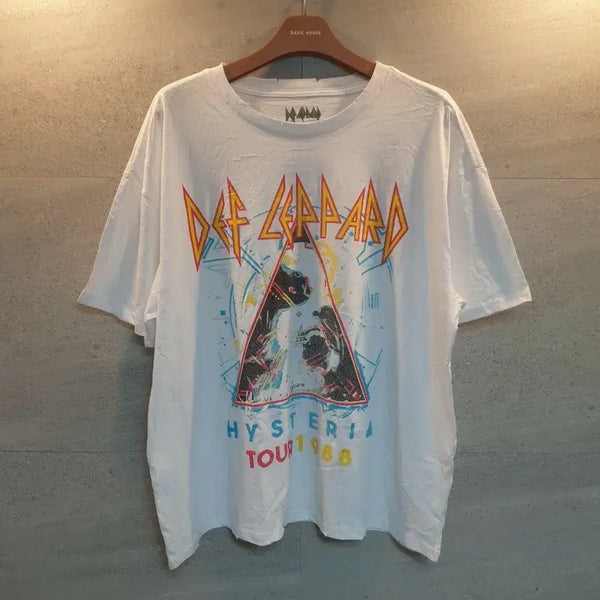 [BUNJANG] Def Leppard Hysteria Tour 1988 T-Shirt / 데프 레퍼드. Hysteria Tour 1988 반팔 티셔츠.