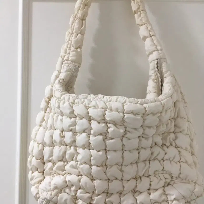 [BUNJANG] COS Oversized Cloud Bag Cream Shoulder Bag / COS 구름백 오버사이즈 크림