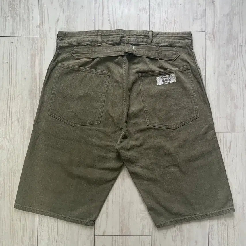 [BUNJANG] Human Made Khaki Cotton Shorts L / 휴먼메이드 카키 코튼 반바지 L