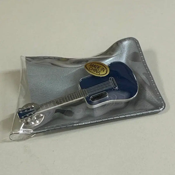 [BUNJANG] Lucy Choi Sangyeop Lava Guitar Badge / 루시 최상엽 라바 기타 뱃지