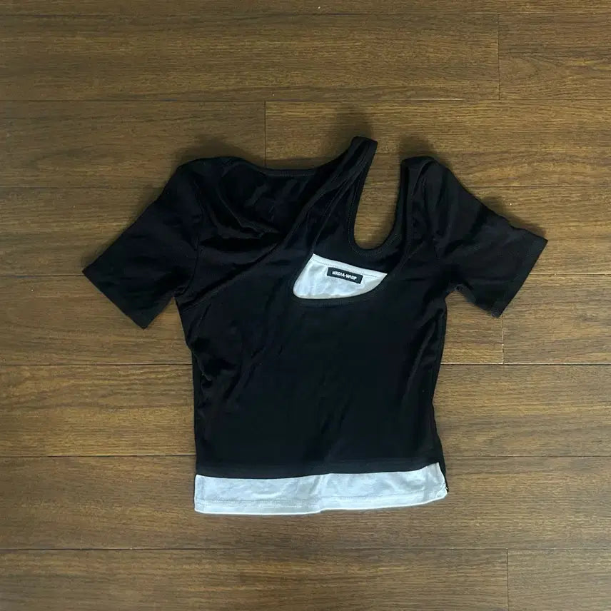 [BUNJANG] Aibely & Zigzag Clothing Bundle / 전부 1000원) 에이블리 지그재그 옷 싸게 팝니다