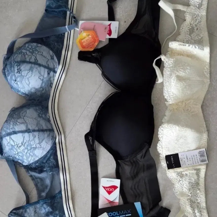 [BUNJANG] Women's Lace Bra 3-Piece Set (Blue/Black/White) / 여성 속옷 브라 3종 세트 (블루/블랙/화이트)
