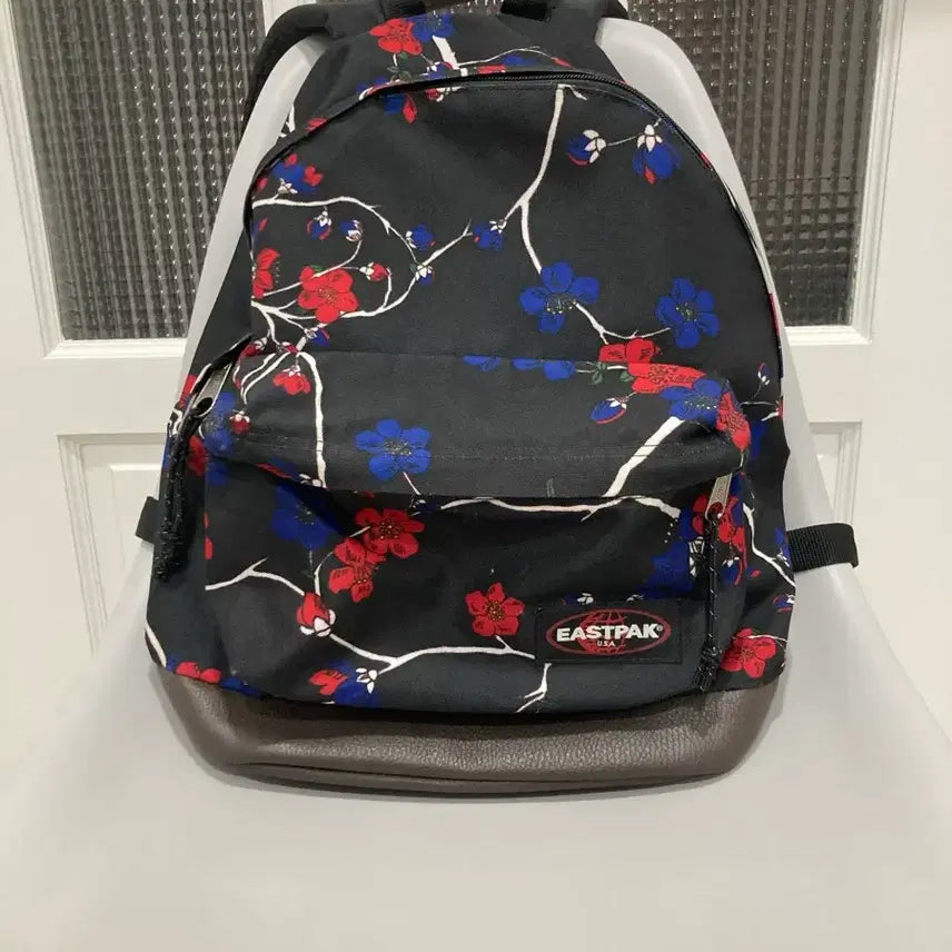 [BUNJANG] Eastpak Backpack / EASTPAK 이스트팩 백팩