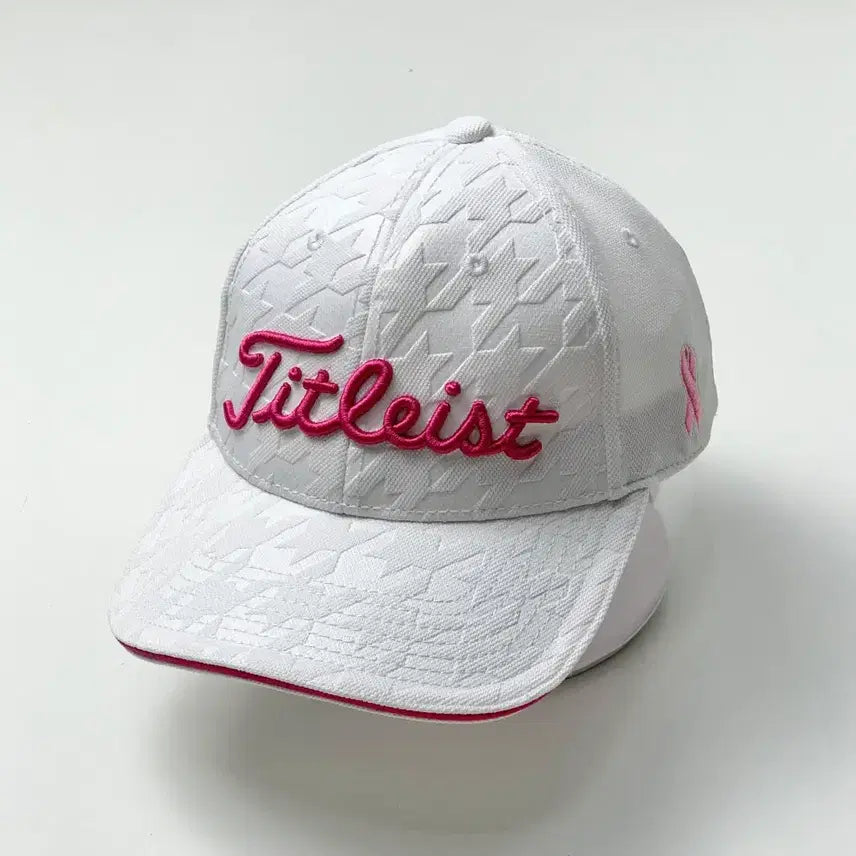[BUNJANG] Titleist Embroidered Pink Ribbon Ball Cap Hat OS / [OS/정품] 타이틀리스트 자수 핑크리본 볼캡 모자