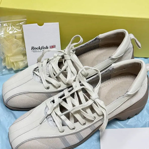 [BUNJANG] Rockfish Weatherwear Bliss Platform Lace-Up Sneakers Beige / 245 락피쉬웨더웨어 블리스 힐 레이스업 스니커즈 베이지 아일릿 신발