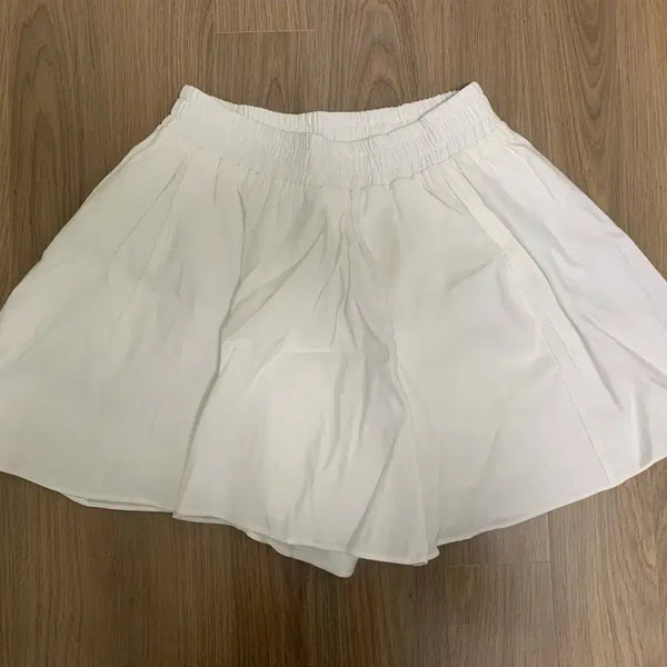 [BUNJANG] Tanatt Deli Short Pants Ivory / 타낫 델리 숏 팬츠 아이보리