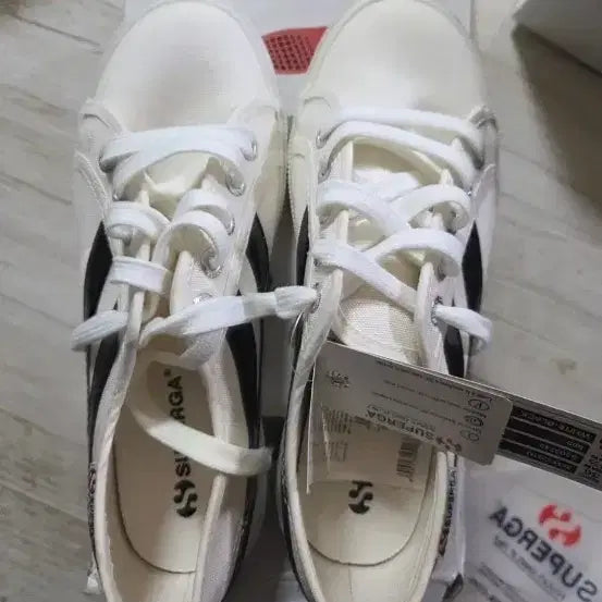 [BUNJANG] Superga 2750 White Sneakers / 수페르가 2750 흰색 스니커즈 230 팝니다