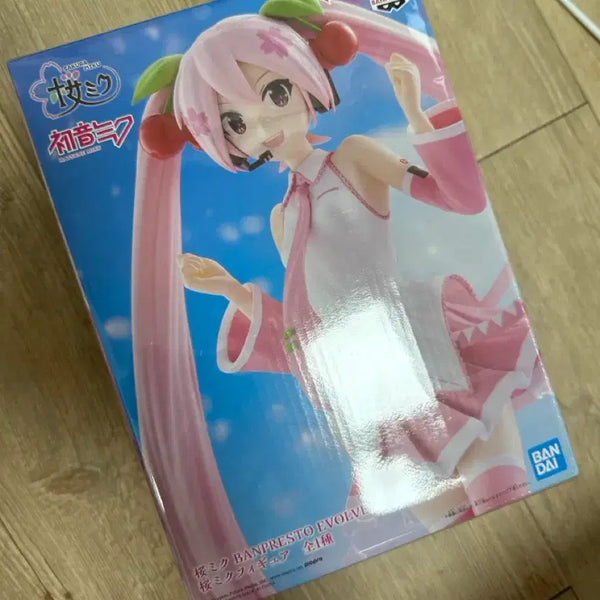 [BUNJANG] Banpresto Hatsune Miku Evolve Sakura Miku Figure / 반프레스토 하츠네미쿠 evolve 사쿠라미쿠 피규어
