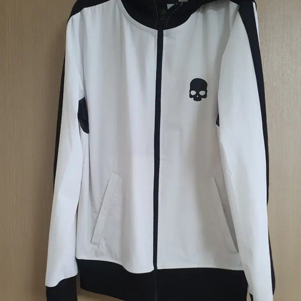 [BUNJANG] Hydrogen Hooded Zip-Up Windbreaker Jacket White Black (Size 95) New / 하이드로겐 후드 집업 화이트 블랙 바람막이 자켓 (95사이즈) 새상품