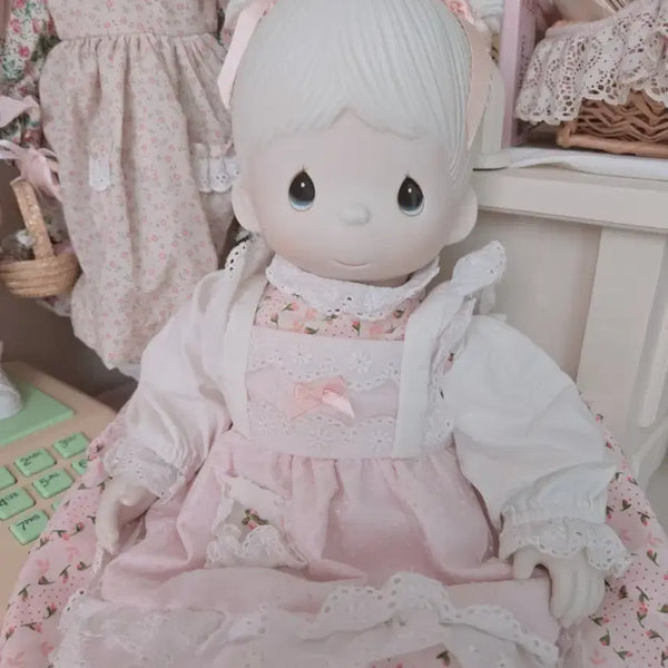 [BUNJANG] Precious Moments Porcelain Doll / 프레셔스 모먼트 포세린돌