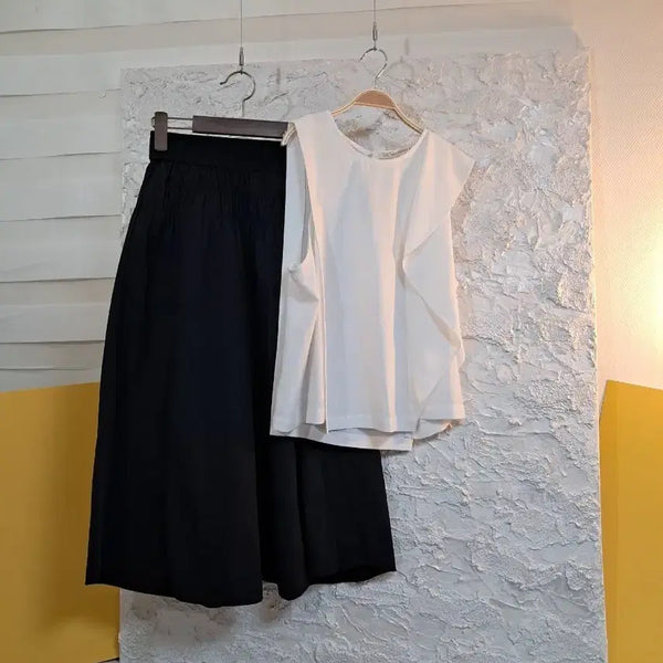 [BUNJANG] Imported Asymmetrical Frill Blouse Nylon Shirring Skirt Set / 거의새옷셋업 (55)수입 언발프릴블라우스 나일론 셔링스커트