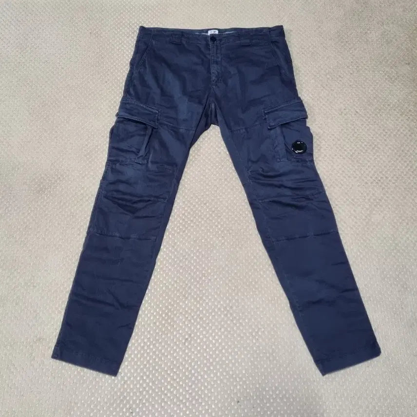 [BUNJANG] CP Company Lens Cargo Pants Navy (36 inch) / (36인치) CP컴퍼니 렌즈 카고 팬츠 네이비