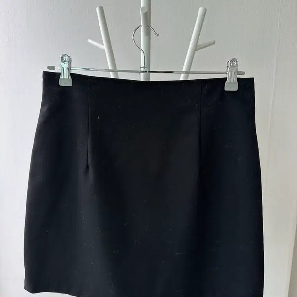 [BUNJANG] ATTRANGS H-Line Black Mini Skirt - Size L / 아뜨랑스 블랙 h라인 미니 스커트 L사이즈