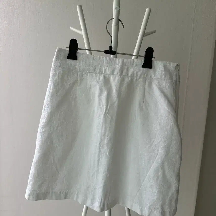 [BUNJANG] ATTRANGS White H-line Linen Skirt Size M / 아뜨랑스 화이트 h라인 린넨 스커트 M사이즈