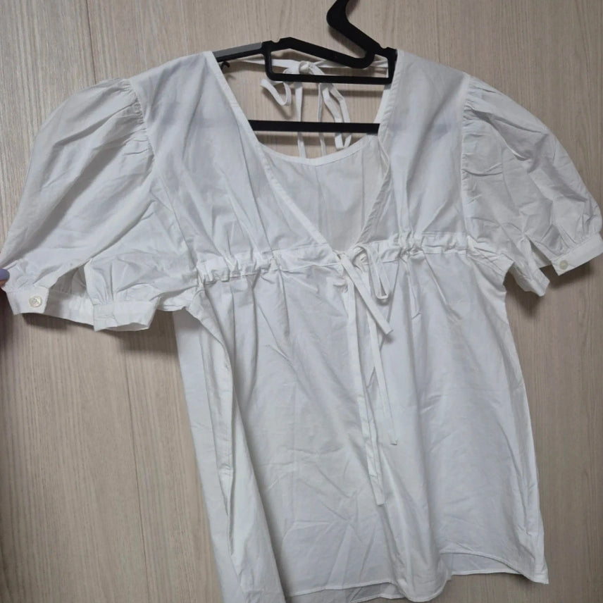 [BUNJANG] White Puff Blouse / 새상품 화이트 퍼프 블라우스