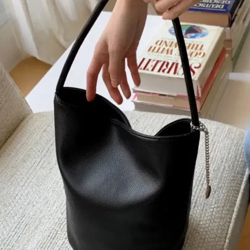 [BUNJANG] Togo Vegan Leather Birkin Shoulder Bag with Silver Pendant / 실버 팬던트 토고 비건레더 버킨 숄더백