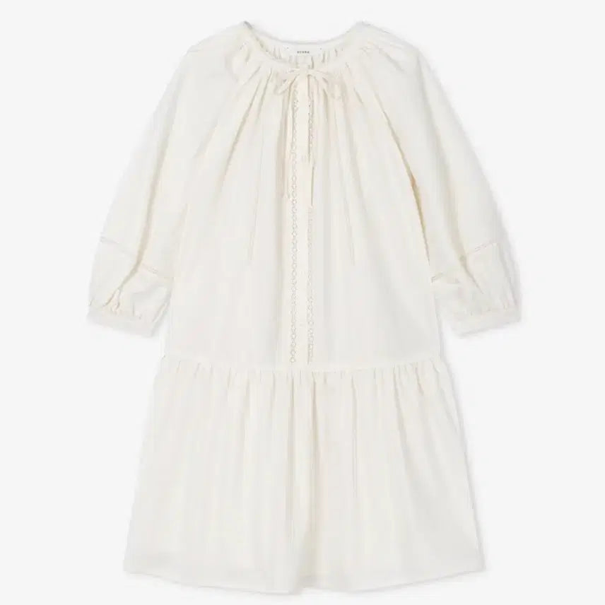 [BUNJANG] Yua Re Taylor Lace Dress / 유아레 테일러 레이스드레스
