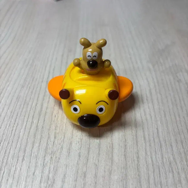 [BUNJANG] Cheese Car Toy with Moving Cheese / 치즈차 굴리면 치즈가 왔다갔다 움직여요! 하자 없음니다
