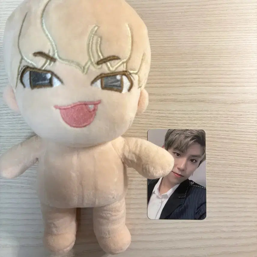 [BUNJANG] Wanna One Park Woojin Official 20cm Doll Photocard / 워너원 박우진 공식 20cm인형, 포토카드 에이비식스 위드드라마