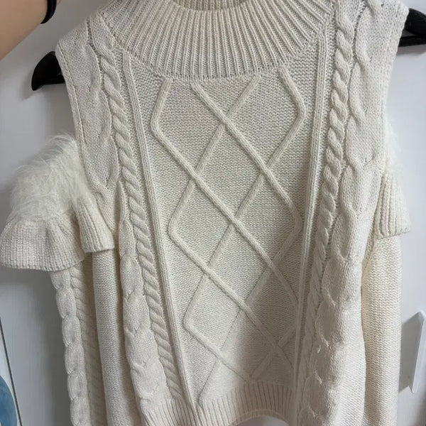 [BUNJANG] GRL Shoulder Cut Knit / Grl 어깨트임 니트판매