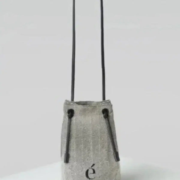 [BUNJANG] Archive Appk Women's Bucket Crossbody Bag / 아카이브앱크 여성 버킷 크로스백