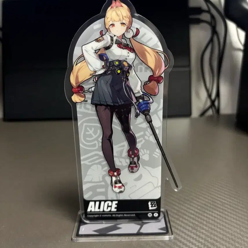 [BUNJANG] ZENZONE Alice Acrylic Stand / 젠존제 앨리스 아크릴