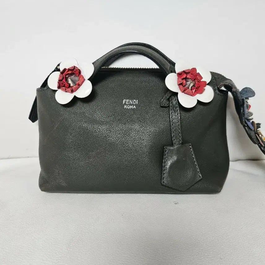 [BUNJANG] Fendi By The Way Tote Bag Khaki / 펜디 바이더웨이(카키색)