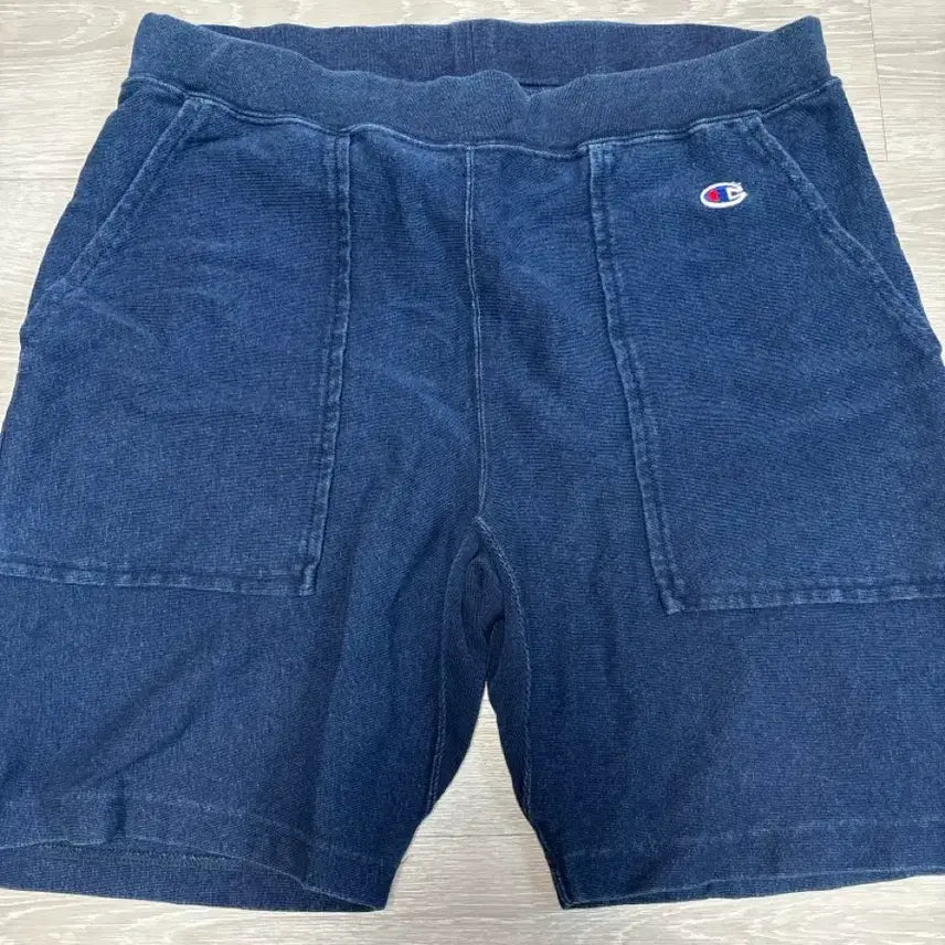 [BUNJANG] Champion Navy Shorts / 챔피온 네이비 반바지