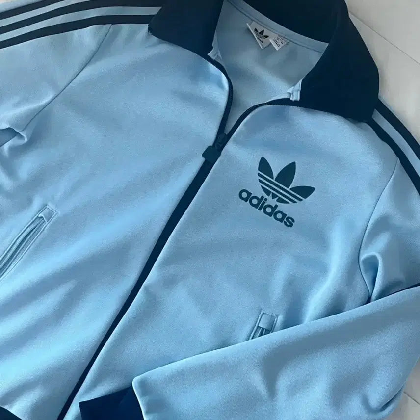 [BUNJANG] Adidas Beckenbauer Sky Blue Cropped Track Top M / 아디다스 바켄바우어 스카이블루 크롭 트랙탑 M