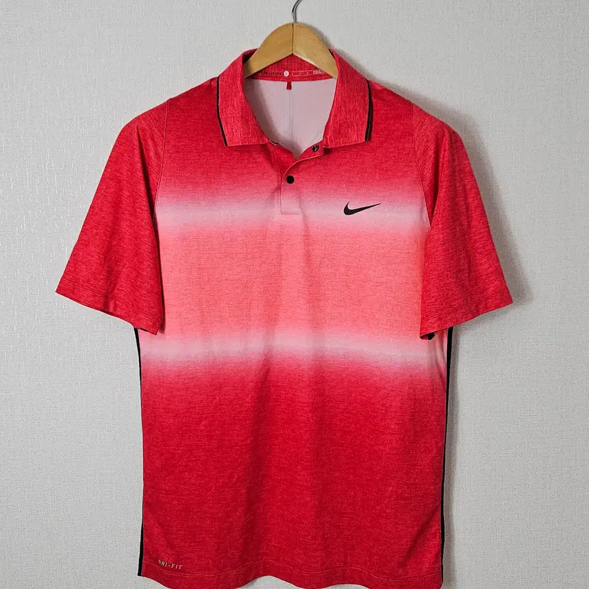 [BUNJANG] Nike Golf Tiger Woods Reflective Polo T-Shirt / 나이키 골프 폴로 반팔 카라티 타이거우즈 리틀렉티브 스카치 L 100