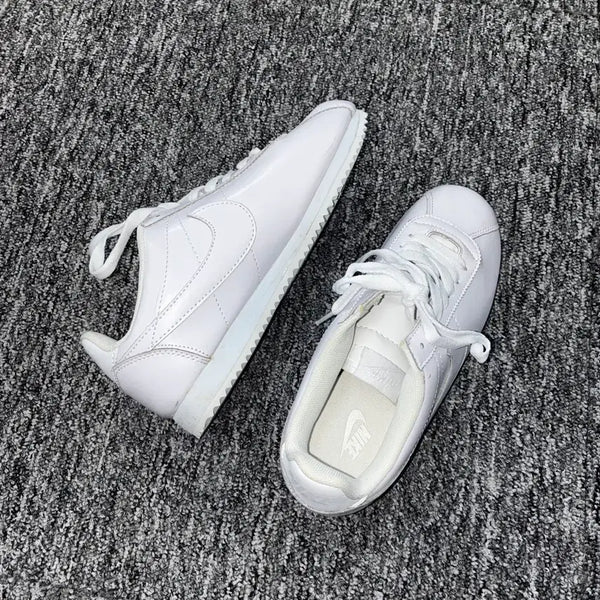 [BUNJANG] Nike Cortez White Sneakers US 7.5 / 나이키 코르테즈 화이트 스니커즈 245