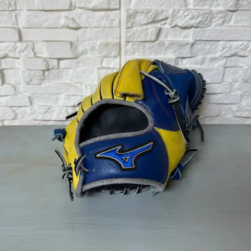 [BUNJANG] Mizuno 12-inch Vyreague Pitcher & All-around Baseball Glove / 미즈노 뷰리그 투수 & 올라운드 야구 글러브