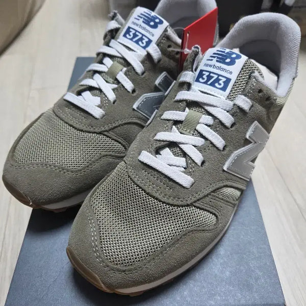 [BUNJANG] New Balance 373 Khaki Sneakers (260mm) / 뉴발란스 373 카키 새상품 260팝니다