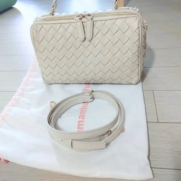 [BUNJANG] Samansa Mossa Intrecciato Leather Tote Bag Crossbody Bag / 사만사바사 가죽 인트레치아토 토트백 크로스백 새제품