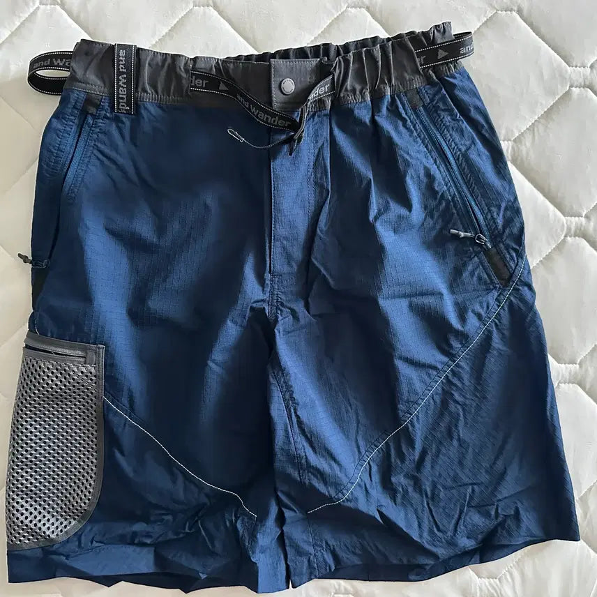 [BUNJANG] And Wander Breed Rip Shorts / [3] 앤드원더 브리드 립 쇼츠