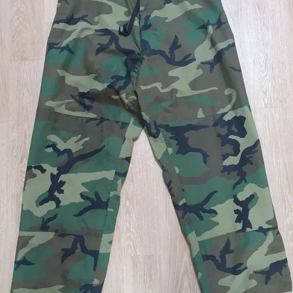 [BUNJANG] US Military Gore-Tex Trousers (Large Regular) / 미군 고어텍스 바지 (라지레귤러)