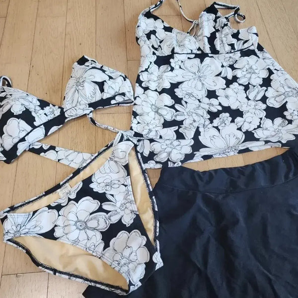 [BUNJANG] Pierre Cardin Floral Print Three-Piece Swimsuit Set / 꽃무늬 수영복 세트