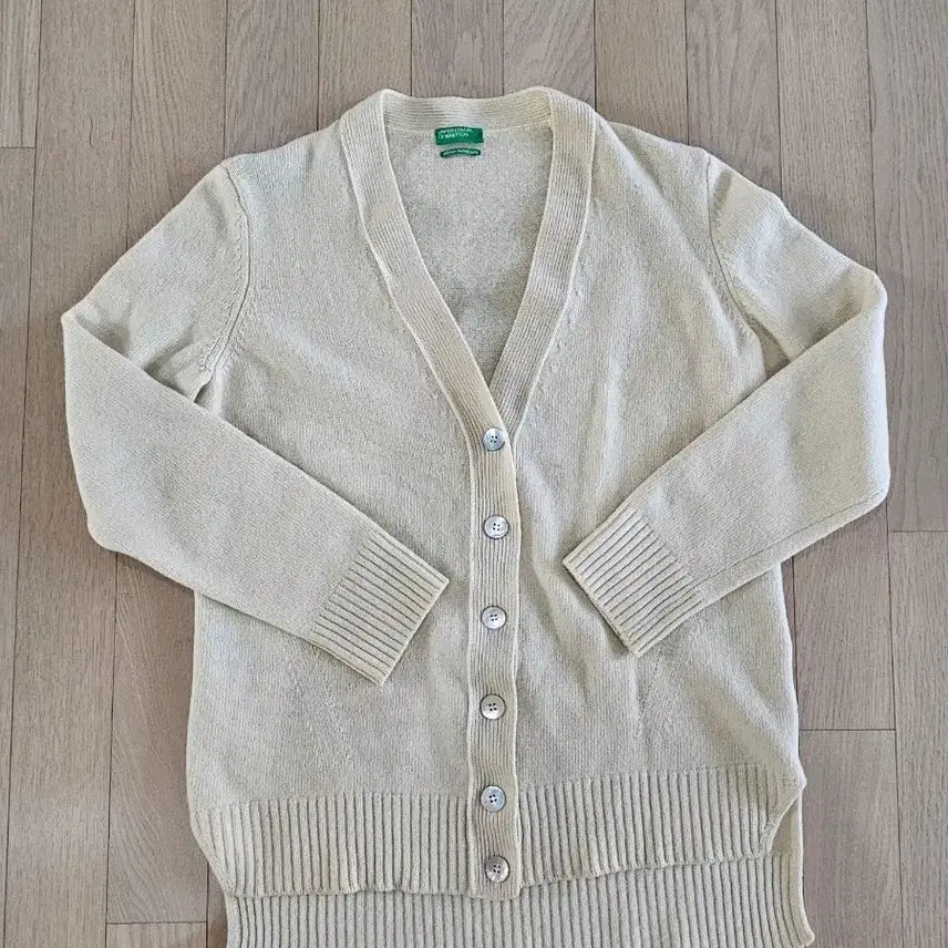 [BUNJANG] Benetton Cardigan / benetton 베네통 가디건