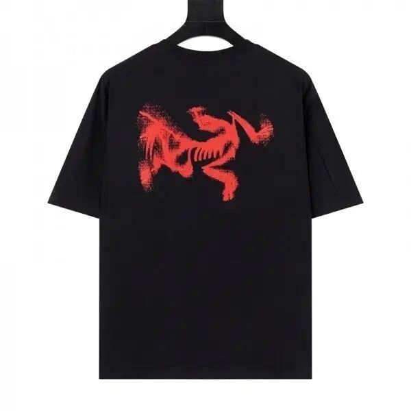 [BUNJANG] Arc'teryx Short Sleeve T-Shirt Black Red Logo / 아크테릭스 반팔 티셔츠 블랙 레드 로고
