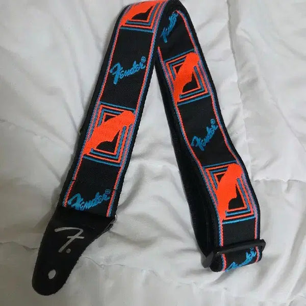 [BUNJANG] Fender Monogrammed Neon Guitar Strap / 펜더 모노그램 네온 스트랩 택포가격입니다:)