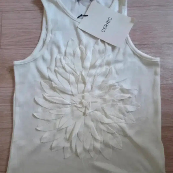 [BUNJANG] Serrick Sleeveless Top / 세릭나시