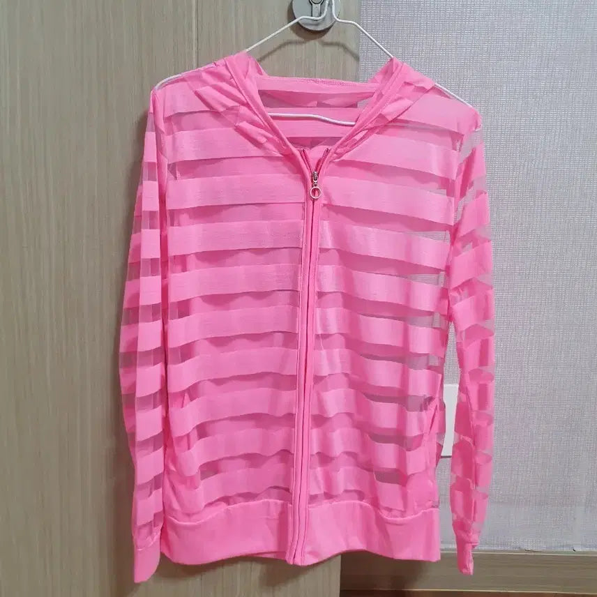 [BUNJANG] Pink Stripe See-Through Hooded Zip-Up (Size 55-66) / (55~66가능)핑크 스트라이프 시스루 후드 집업